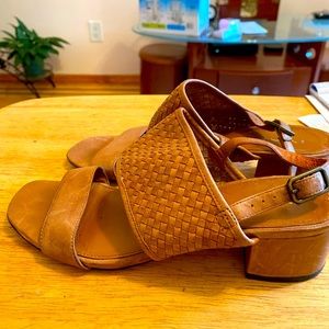 Via Spiga leather sandals, size 5.5